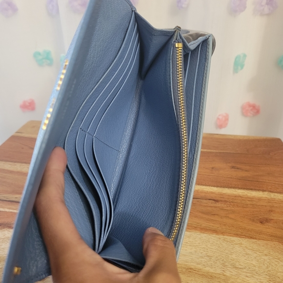 Authentic Miu Miu Two Toned Wallet - Picture 6 of 16